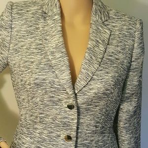Calvin Klein women size 4 tweed 2 button blazzer